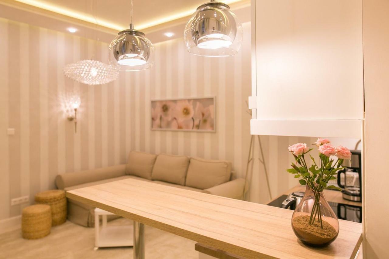 Panni Luxury Apartment Next To Gozsdu Garden Budapest Esterno foto