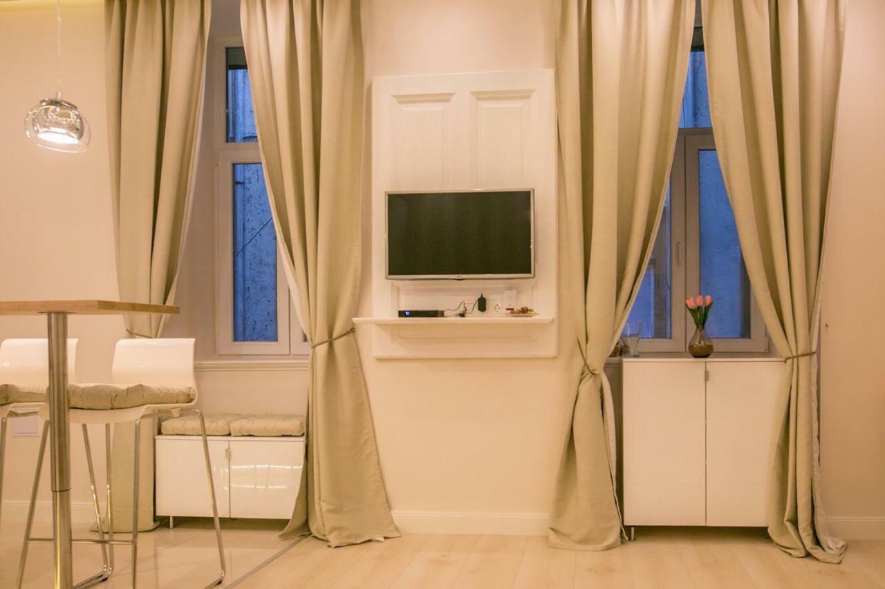 Panni Luxury Apartment Next To Gozsdu Garden Budapest Esterno foto